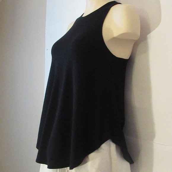 Aritzia Wilfred Free Women's  Black Top Sleeveless Small - Picture 2 of 7